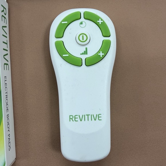 Revitive Medic Circulation Booster 2469MD w/ Power Cord Remote & Extra Body Pads - Picture 6 of 11